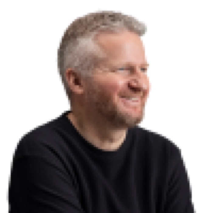 Jonathan Cummings, Director